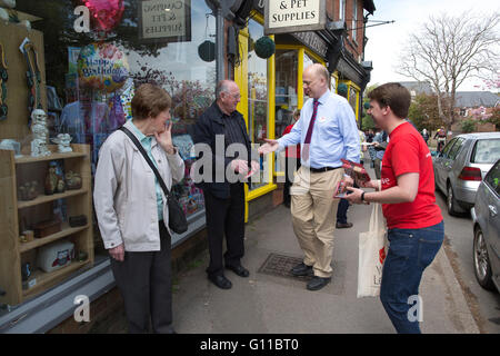 Pro-Brexit MP Chris Grayling, conservateur et chef de la Chambre des communes, lors d'un rassemblement électoral laisser voter et réunion publique à New Milton, Hampshire, Royaume-Uni Banque D'Images