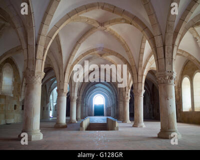 Mosteiro de Santa Maria de Alcobaça dortoir Banque D'Images