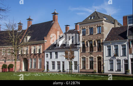 Maisons anciennes à l'Martinihof à Groningue, Pays-Bas Banque D'Images