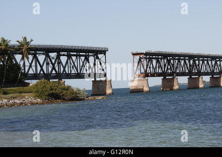 Le pont historique de Bahia Honda Banque D'Images