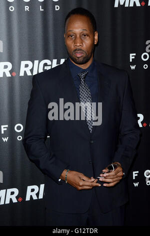 New York Premiere de 'Mr. Droit' - Tapis rouge avec des arrivées : RZA Où : New York, New York, United States Quand : 06 Avr 2016 Banque D'Images