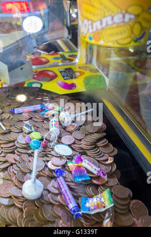 Salle de jeux électroniques sur front de Morecambe, UK Banque D'Images