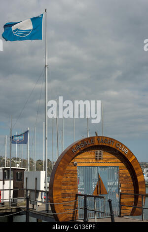 La porte du club nautique de Kinsale, Kinsale, Comté de Cork, Irlande Banque D'Images