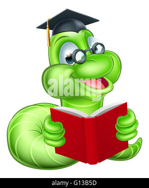 Smiling Cute cartoon ver vert caterpillar bookworm mascot lire un livre et portant des lunettes et le mortier bord graduation hat Banque D'Images