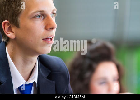 'L'école les enfants bénéficiant d'enseignements et de l'étude Banque D'Images