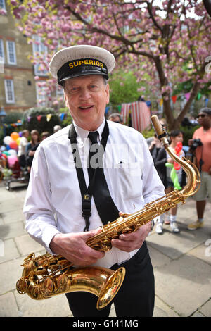 Covent Garden, Londres, Royaume-Uni. 8e mai 2016. Le Covent Garden annuel peut Fayre et Festival de la Marionnette Banque D'Images