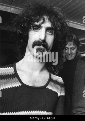 FRANK ZAPPA musicien USA à la conférence de presse à Stockholm Banque D'Images