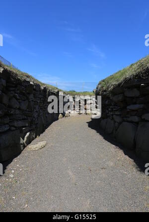 Voler souterrain de stockage souterrain en ruines cave voler angus scotland mai 2016 Banque D'Images