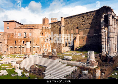 Vestiges de forum d'Auguste avec le Temple de Mars Ultor, Rome, UNESCO World Heritage Site, Latium, Italie, Europe Banque D'Images