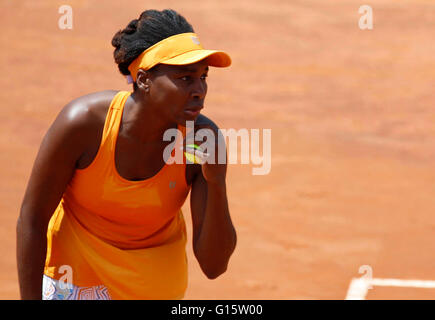 Rome, Italie. 09 mai, 2016. Venus Williams des USA au cours du premier tour de l'Open de tennis italienne BNL2016 tournoi au Foro Italico à Rome, Italie, le 09 mai 2016 Crédit : agnfoto/Alamy Live News Banque D'Images