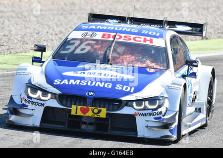 Hockenheim, Allemagne. Le 08 mai, 2016. Le pilote britannique Paul di Resta de Mercedes-AMG Team HWA en action pendant une session de formation pour la deuxième course de la Masters allemand de voitures de tourisme (DTM) à Hockenheim, Allemagne, 08 mai 2016. Photo : UWE ANSPACH/dpa/Alamy Live News Banque D'Images