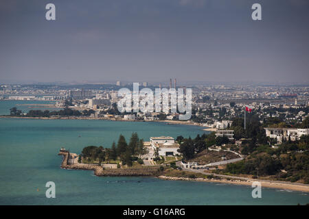 TUNIS, TUNISIE - CIRCA MAI 2016 : Banque D'Images