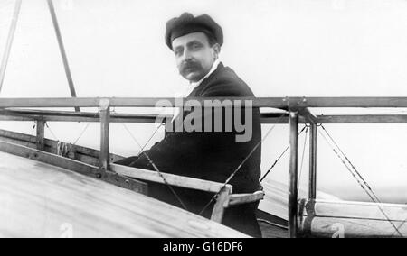 Charles Joseph Louis Blériot (1 juillet 1872 - 1 août 1936) était un aviateur français, inventeur et ingénieur. Il a développé la première lampe frontale pratique pour les voitures et créé une entreprise rentable la fabrication, à l'aide d'une grande partie de l'argent qu'il a fait pour finan Banque D'Images