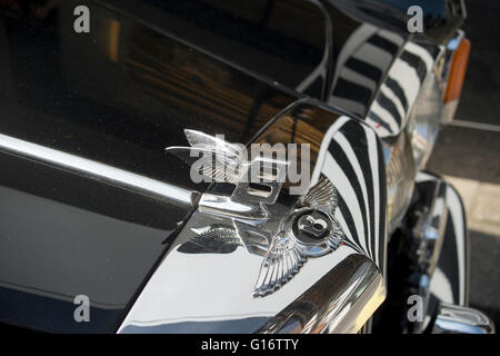 Badge du radiateur et flying B sur voiture Bentley classique Banque D'Images