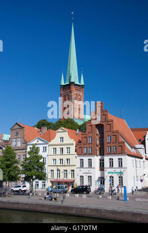 L'église Saint Petri / à la ville hanséatique de Lübeck Petrikirche, Schleswig-Holstein, Allemagne Banque D'Images