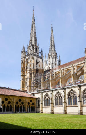 Cathédrale Sainte-Marie de Bayonne, Aquitaine, France. Banque D'Images