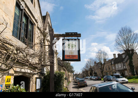 Le Bay Tree Hotel à Sheep Street, Burford, Oxfordshire, UK Banque D'Images