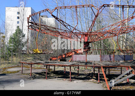 Carousel / Fun Ride dans le centre-ville de Pripyat Banque D'Images