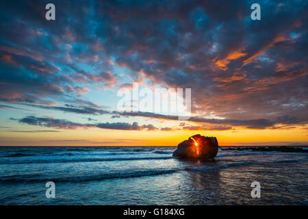 Mary's Shell,coucher du soleil à cleveleys,fylde coast, Lancashire, Angleterre,uk,europe,l'énorme coquille de conque a été conçu et créé à C Banque D'Images