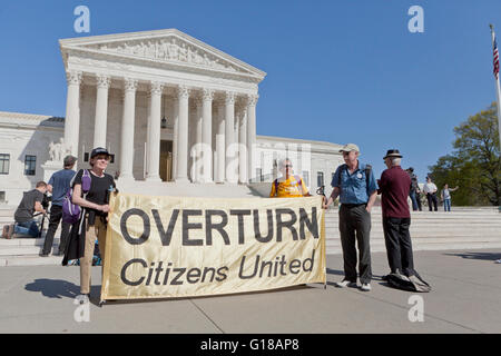 Décision de la Cour suprême des Anti-Citizens protestataires - Washington, DC USA Banque D'Images