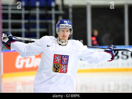 Moscou, Fédération de Russie. Le 11 mai, 2016. Joueur tchèque Roman Cervenka est représenté au cours de la session de formation de l'Équipe nationale de hockey tchèque pendant le Championnat du Monde de Hockey sur glace à Moscou, Russie, le 11 mai 2016. © Roman Vondrous/CTK Photo/Alamy Live News Banque D'Images