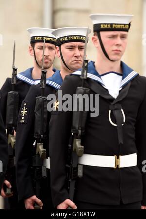 'Équipage du HMS Portland' marquer leur liberté de la ville de Weymouth et Portland au cours d'une cérémonie, la Grande-Bretagne, Royaume-Uni Banque D'Images