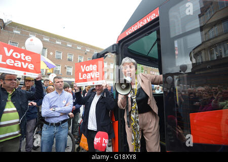 Exeter, Devon, UK. Le 11 mai, 2016. Boris Johnson MP et Gisela Stuart MP lancer la campagne de l'UE quittent le coup d'Exeter --- Crédit : Devon UK @camerafirm/Alamy Live News Banque D'Images