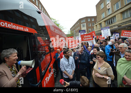 Exeter, Devon, UK. Le 11 mai, 2016. Boris Johnson MP et Gisela Stuart MP lancer la campagne de l'UE quittent le coup d'Exeter --- Crédit : Devon UK @camerafirm/Alamy Live News Banque D'Images