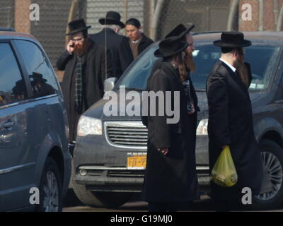 Les Juifs orthodoxes à Williamsburg, Brooklyn Banque D'Images