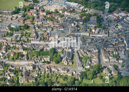 Une vue aérienne du centre de Chippenham, une ville de marché dans le Wiltshire