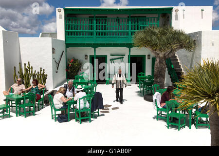 Museum et du folklore Arts Centre, Casa Museo Monumento al Campesino, Lanzarote, îles Canaries, Espagne- garçon en uniforme Banque D'Images