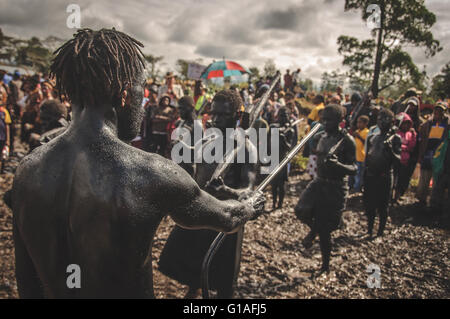 Le Groupe Marche Baiyer en Mt Hagen, Papouasie Nouvelle Guinée Banque D'Images