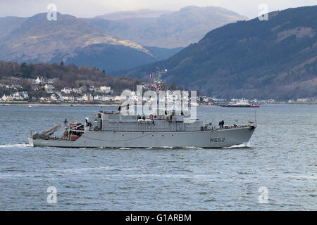 FS Céphée (M652), un Centaure-classe (tripartite) démineur de la marine française, part pour l'exercice Joint Warrior 16-1. Banque D'Images