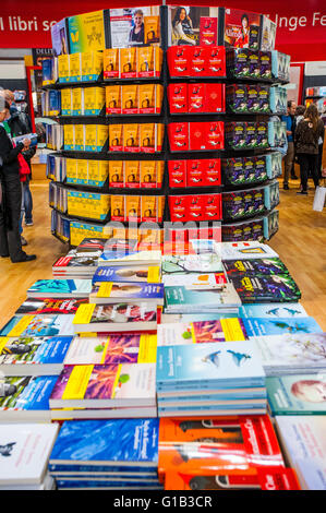 Turin, Italie. 12 mai, 2016. Le Lingotto Fiere XXIX International Book Fair 12 mai 2016 Credit : Realy Easy Star/Alamy Live News Banque D'Images