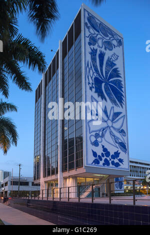 Tour Bacardi (©Enrique GUTIERREZ 1964) CAMPUS NATIONAL YOUNGARTS BISCAYNE BOULEVARD MIAMI FLORIDA USA Banque D'Images