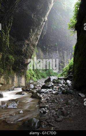 Goa Lalay, situé dans le village Sukadana Argapura district de Majalengka, Ouest de Java. Banque D'Images