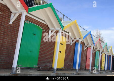 Cabines de plage, Swanage Plage du Nord, l'île de Purbeck, Dorset, Angleterre, Grande-Bretagne, Royaume-Uni, UK, Europe Banque D'Images