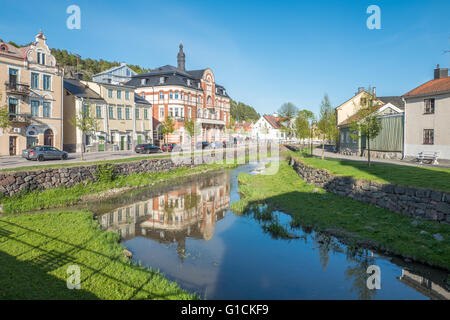 Petite ville idyllique au printemps de Söderköping en Suède Banque D'Images