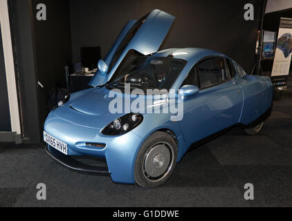 La rivière RASA Simple Prototype, fonctionnant à l'hydrogène d'un petit véhicule électrique à pile à combustible, à l'affiche à la London Motor Show 2016 Banque D'Images