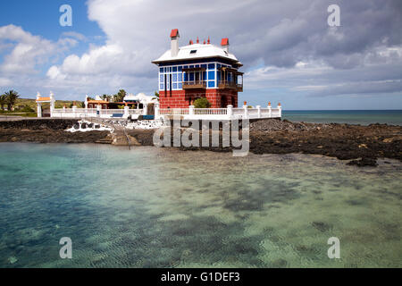 La Maison Bleue, le Casa Juanita, Arrieta, Lanzarote, îles Canaries, Espagne construit en 1916 Banque D'Images