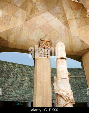 Détails de l'extérieur de la Temple Expiatori Basílica je de la Sagrada Família, une église catholique romaine de Barcelone, conçu par l'architecte espagnol Antoni Gaudí (1852-1926). En date du 21e siècle Banque D'Images