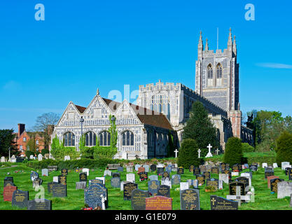 Sainte Trinité - et Lady Chapel - dans le village de Long Melford, Suffolk, Angleterre, Royaume-Uni Banque D'Images