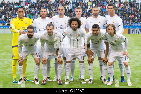 La Corogne, Espagne. 14 mai, 2016. Groupe de l'équipe du Real Madrid line-up de la match de football du dernier tour de la saison 2016/2017 de ligue espagnole "La Liga" entre RC et du Deportivo La Corogne Real Madrid CF au stade Riazor sur mai14, 2016 à La Corogne, Espagne. Crédit : David Gato/Alamy Live News Banque D'Images