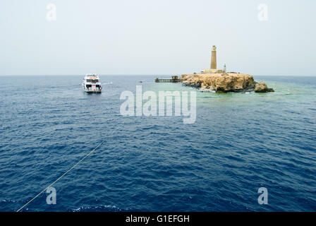 Daedalus reef et son phare. Banque D'Images