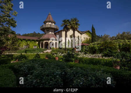 Jardins, Chateau St Jean Winery, Kenwood, Sonoma Valley, Sonoma County, Californie, États-Unis, Amérique du Nord Banque D'Images