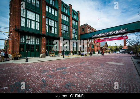 Bâtiments dans le quartier historique de la distillerie, à Toronto, en Ontario. Banque D'Images