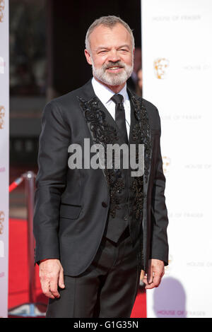 Londres, Royaume-Uni. 8 mai 2016. Présentateur Graham Norton. Tapis rouge pour les arrivées de célébrité House of Fraser British Academy Television Awards au Royal Festival Hall. Banque D'Images