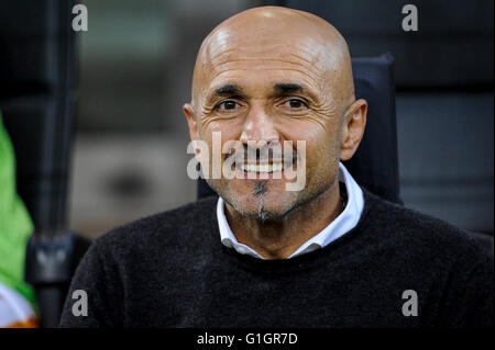 Milan, Italie. 14 mai 2016 : Luciano Spalletti ressemble au cours de la serie d'un match de football entre l'AC Milan et l'AS Roma. Credit : Nicolò Campo/Alamy Live News Banque D'Images