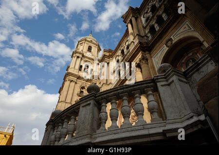 La Cathédrale de l'Incarnation et le Musée de la Cathédrale. Souvent appelée « la Manquita » signifiant « dame à armée unique », Malaga, Costa Banque D'Images