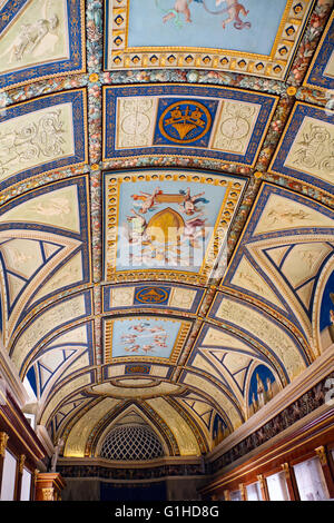 ROME, 22 avril 2014 : l'intérieur de la galerie (fragment de plafond) du Musée du Vatican, Cité du Vatican, Rome, Italie Banque D'Images